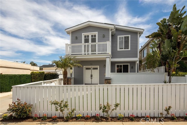 106 Juanita Avenue, Redondo Beach, California 90277, 5 Bedrooms Bedrooms, ,3 BathroomsBathrooms,Residential,Sold,Juanita,SB19077210