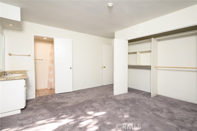 834 Lucia Avenue, Redondo Beach, California 90277, 2 Bedrooms Bedrooms, ,1 BathroomBathrooms,Residential,Sold,Lucia,SB19263239