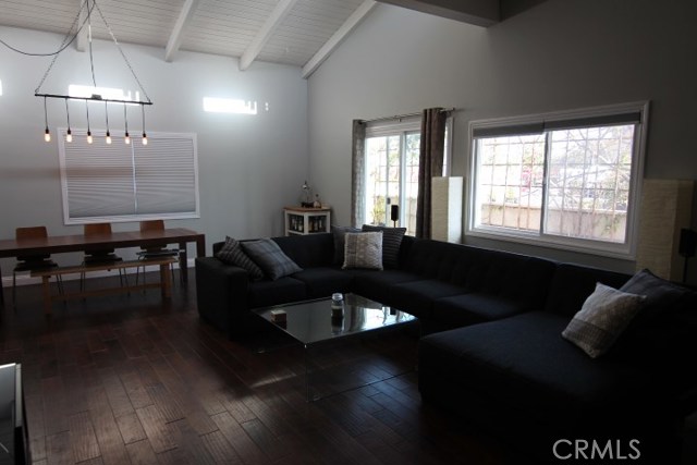 2200 Mathews Avenue, Redondo Beach, California 90278, 3 Bedrooms Bedrooms, ,2 BathroomsBathrooms,Residential,Sold,Mathews,SB17088942