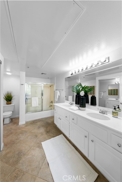 2 Bed Home for Sale in Playa Vista, California