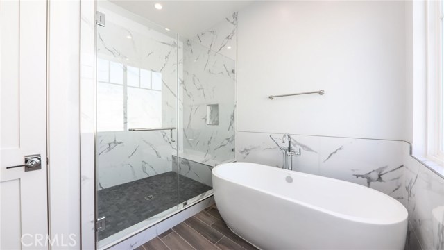 1917 Farrell Avenue, Redondo Beach, California 90278, 4 Bedrooms Bedrooms, ,3 BathroomsBathrooms,Residential,Sold,Farrell,PV20259127