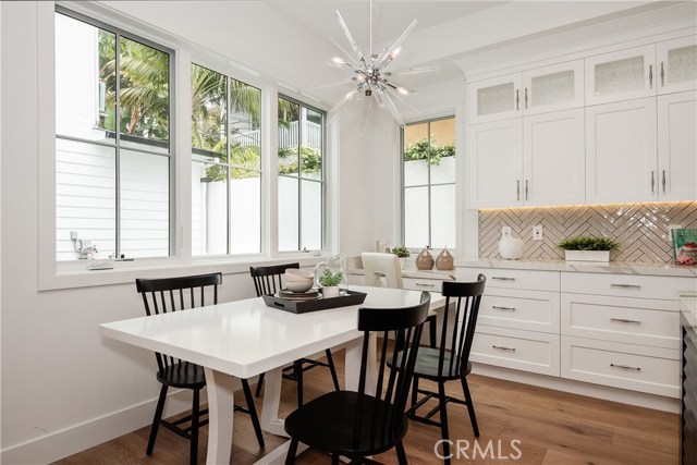 617 31st Street, Manhattan Beach, California 90266, 7 Bedrooms Bedrooms, ,2 BathroomsBathrooms,Residential,Sold,31st,SB20084953