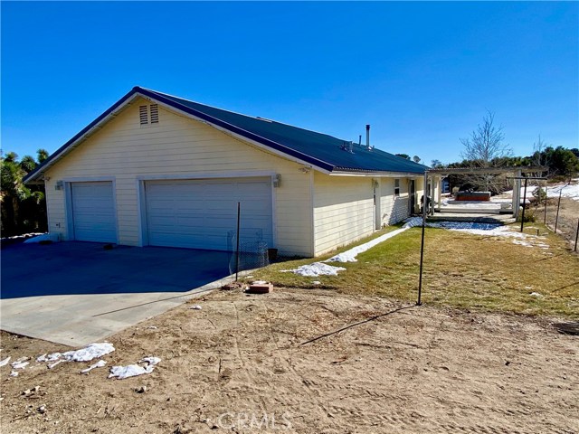 3 Bed Home for Sale in Phelan, California