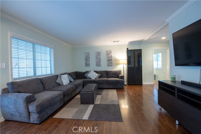 3 Bed Home for Sale in Lake Balboa, California
