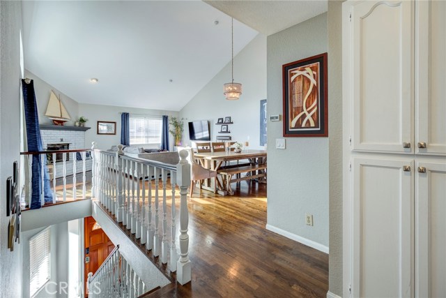 2314 Vanderbilt Lane, Redondo Beach, California 90278, 3 Bedrooms Bedrooms, ,3 BathroomsBathrooms,Residential,Sold,Vanderbilt,SB19033072