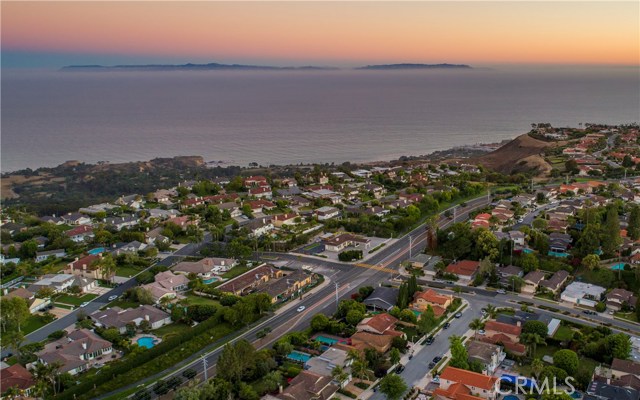 29710 Whitley Collins Drive, Rancho Palos Verdes, California 90275, 5 Bedrooms Bedrooms, ,2 BathroomsBathrooms,Residential,Sold,Whitley Collins,PV17150081