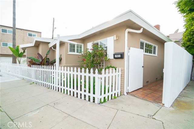 Quintessential Hermosa Beach Bungalow has the White Picket Fence!