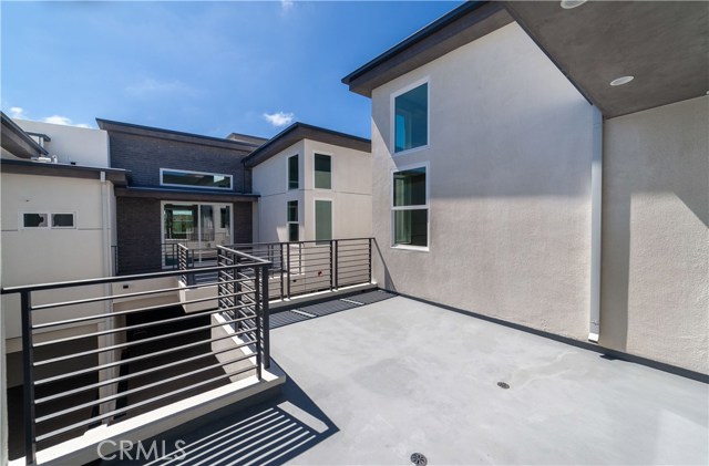 2715 Carnegie Lane, Redondo Beach, California 90278, 4 Bedrooms Bedrooms, ,4 BathroomsBathrooms,Residential,Sold,Carnegie,SB19176432