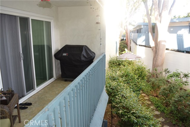 605 Prospect Avenue, Redondo Beach, California 90277, 1 Bedroom Bedrooms, ,1 BathroomBathrooms,Residential,Sold,Prospect,SB18137475