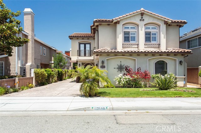 2111 Curtis Avenue, Redondo Beach, California 90278, 4 Bedrooms Bedrooms, ,2 BathroomsBathrooms,Residential,Sold,Curtis,SB18132380