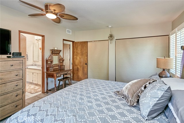 1334 12th Street, Manhattan Beach, California 90266, 2 Bedrooms Bedrooms, ,2 BathroomsBathrooms,Residential,Sold,12th,SB21023330