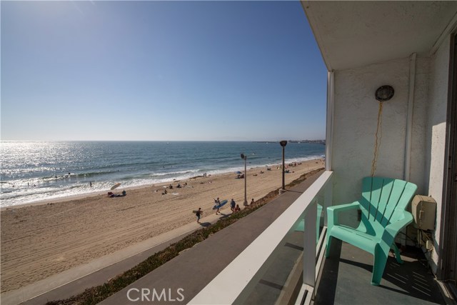 615 Esplanade, Redondo Beach, California 90277, 1 Bedroom Bedrooms, ,1 BathroomBathrooms,Residential,Sold,Esplanade,SB18186374