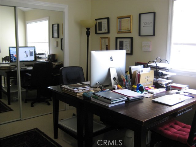 2207 Voorhees Avenue, Redondo Beach, California 90278, 4 Bedrooms Bedrooms, ,2 BathroomsBathrooms,Residential,Sold,Voorhees,SB17062851