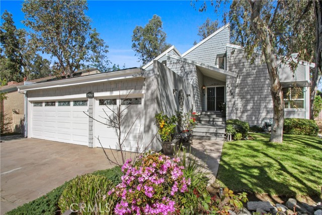 25082 Castlewood, Lake Forest, CA 92630