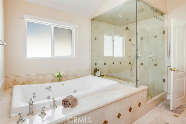 527 Avenue C, Redondo Beach, California 90277, 3 Bedrooms Bedrooms, ,3 BathroomsBathrooms,Residential,Sold,Avenue C,PV20164696