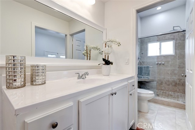2717 182nd Place, Redondo Beach, California 90278, 4 Bedrooms Bedrooms, ,2 BathroomsBathrooms,Residential,Sold,182nd,SB20109929