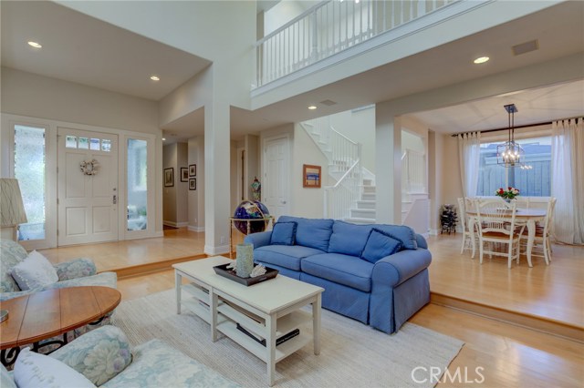 637 17th Street, Manhattan Beach, California 90266, 6 Bedrooms Bedrooms, ,3 BathroomsBathrooms,Residential,Sold,17th,SB20249999