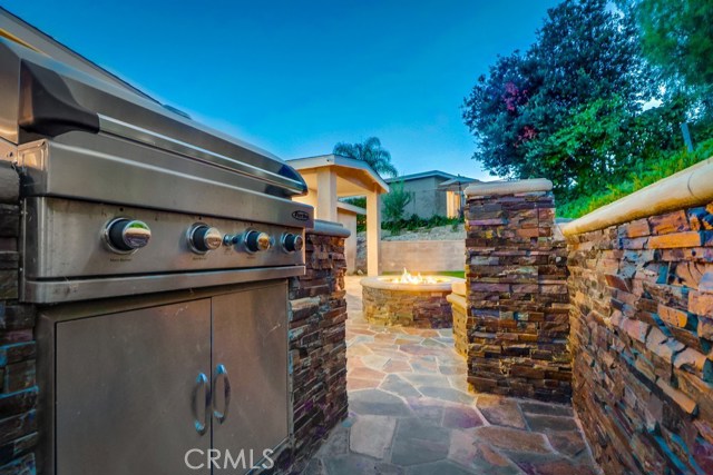 2081 Dorado Drive, Rancho Palos Verdes, California 90275, 3 Bedrooms Bedrooms, ,2 BathroomsBathrooms,Residential,Sold,Dorado,SB17198745