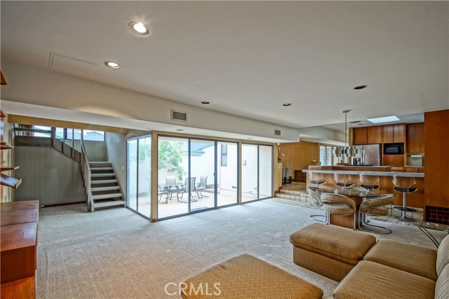 511 Marine Avenue, Manhattan Beach, California 90266, 3 Bedrooms Bedrooms, ,2 BathroomsBathrooms,Residential,Sold,Marine,SB19078478