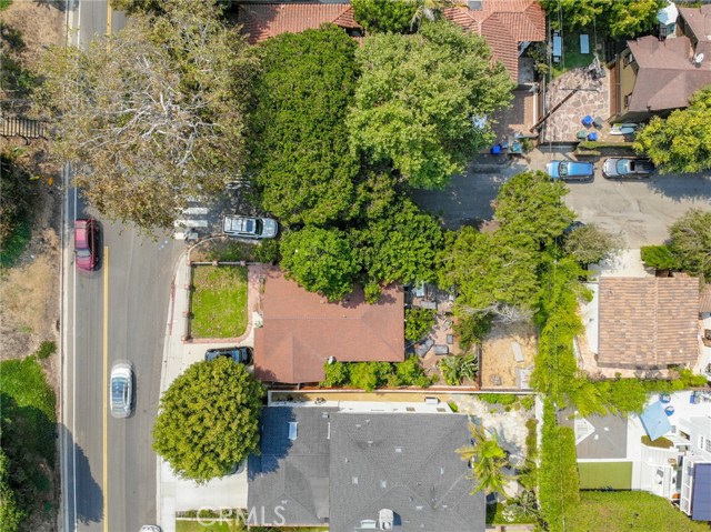 2201 Valley Drive, Manhattan Beach, California 90266, 3 Bedrooms Bedrooms, ,1 BathroomBathrooms,Residential,Sold,Valley,SB20186941