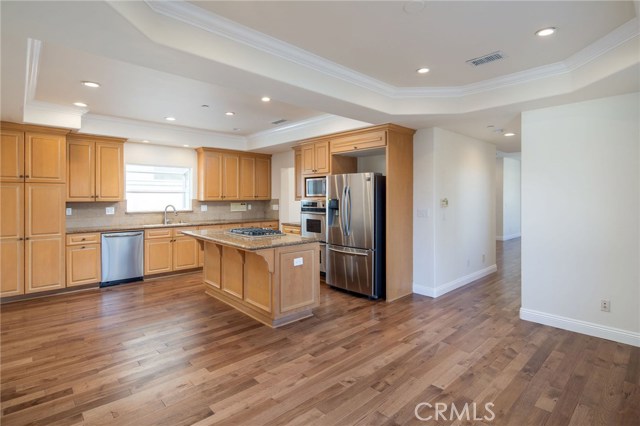 106 Juanita Avenue, Redondo Beach, California 90277, 5 Bedrooms Bedrooms, ,3 BathroomsBathrooms,Residential,Sold,Juanita,SB19077210