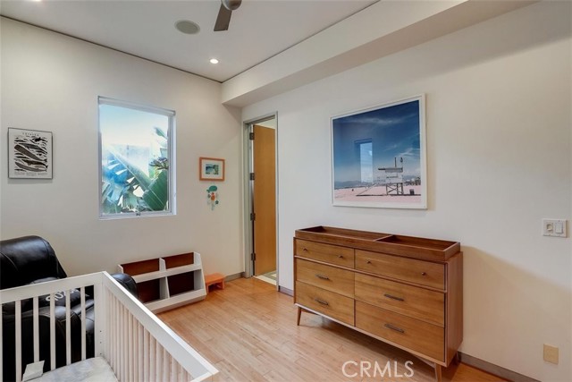 200 38th Street, Manhattan Beach, California 90266, 3 Bedrooms Bedrooms, ,4 BathroomsBathrooms,Residential,Sold,38th,PW21027936