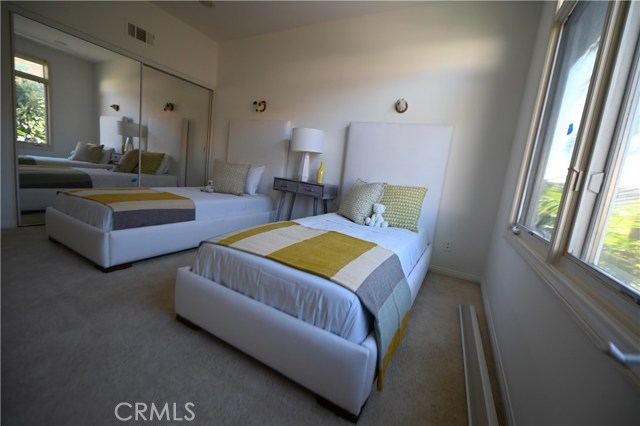 40 Via Porto Grande, Rancho Palos Verdes, California 90275, 6 Bedrooms Bedrooms, ,5 BathroomsBathrooms,Residential,Sold,Via Porto Grande,SB20176725