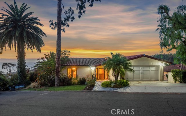 2315 Via Pinale, Palos Verdes Estates, California 90274, 4 Bedrooms Bedrooms, ,4 BathroomsBathrooms,Residential,Sold,Via Pinale,PV17185868