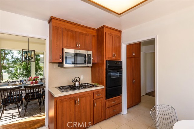 403 Lucia Avenue, Redondo Beach, California 90277, 3 Bedrooms Bedrooms, ,1 BathroomBathrooms,Residential,Sold,Lucia,SB18144542