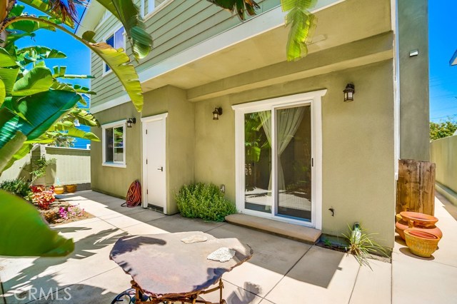 105 S Prospect Avenue, Redondo Beach, California 90277, 4 Bedrooms Bedrooms, ,2 BathroomsBathrooms,Residential,Sold,S Prospect,SB18121161