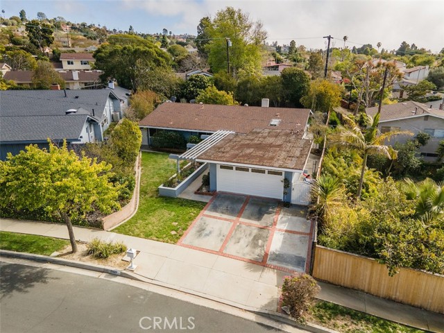 7026 Larkvale Drive, Rancho Palos Verdes, California 90275, 4 Bedrooms Bedrooms, ,2 BathroomsBathrooms,Residential,Sold,Larkvale,PV21060093