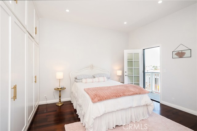 1510 Harper Avenue, Redondo Beach, California 90278, 4 Bedrooms Bedrooms, ,3 BathroomsBathrooms,Residential,Sold,Harper,SB20094082