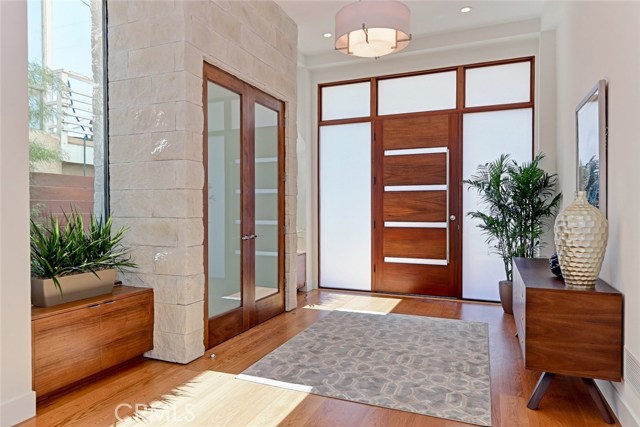 1154 6th Street, Hermosa Beach, California 90254, 4 Bedrooms Bedrooms, ,5 BathroomsBathrooms,Residential,Sold,6th,SB19225837