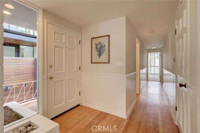 729 12th Street, Manhattan Beach, California 90266, 3 Bedrooms Bedrooms, ,2 BathroomsBathrooms,Residential,Sold,12th,SB19138998