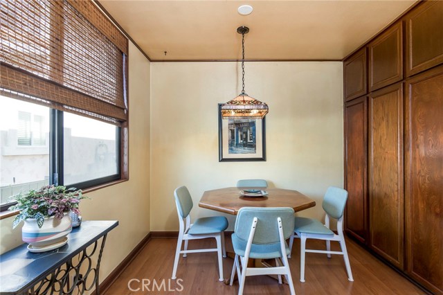220 Prospect Avenue, Redondo Beach, California 90277, 3 Bedrooms Bedrooms, ,2 BathroomsBathrooms,Residential,Sold,Prospect,SB18046875