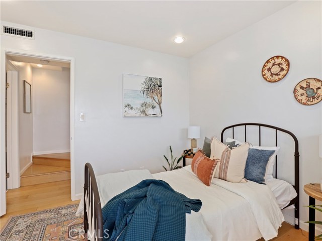 3605 Crest Drive, Manhattan Beach, California 90266, 2 Bedrooms Bedrooms, ,2 BathroomsBathrooms,Residential,Sold,Crest,PW20101894
