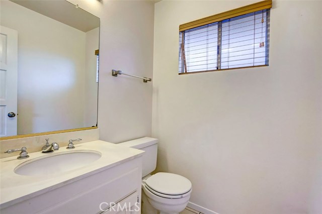2701 Voorhees Avenue, Redondo Beach, California 90278, 2 Bedrooms Bedrooms, ,2 BathroomsBathrooms,Residential,Sold,Voorhees,SB17072149
