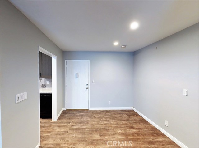 2411 Prospect Avenue, Hermosa Beach, California 90254, 2 Bedrooms Bedrooms, ,1 BathroomBathrooms,Residential,Sold,Prospect,SB21014634