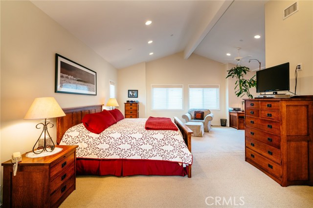 1917 Perry Avenue, Redondo Beach, California 90278, 4 Bedrooms Bedrooms, ,2 BathroomsBathrooms,Residential,Sold,Perry,SB17143965