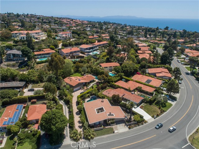 1562 Granvia Altamira, Palos Verdes Estates, California 90274, 4 Bedrooms Bedrooms, ,3 BathroomsBathrooms,Residential,Sold,Granvia Altamira,PV18116853