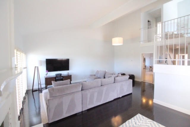 11 Seaview Drive, Rolling Hills Estates, California 90274, 3 Bedrooms Bedrooms, ,3 BathroomsBathrooms,Residential,Sold,Seaview,SB17072749