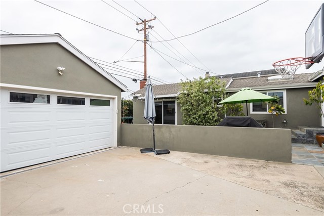 2200 Wendy Way, Manhattan Beach, California 90266, 4 Bedrooms Bedrooms, ,2 BathroomsBathrooms,Residential,Sold,Wendy,SB19107954
