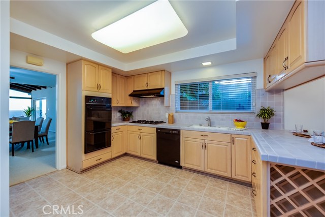 30623 Rue De La Pierre, Rancho Palos Verdes, California 90275, 4 Bedrooms Bedrooms, ,2 BathroomsBathrooms,Residential,Sold,Rue De La Pierre,PV18092164