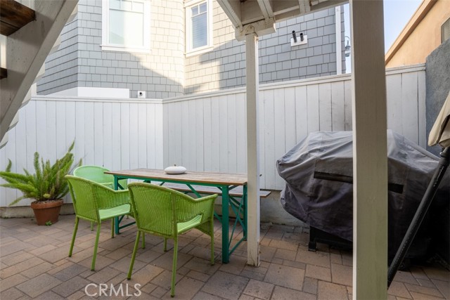 200 Gull Street, Manhattan Beach, California 90266, 3 Bedrooms Bedrooms, ,1 BathroomBathrooms,Residential,Sold,Gull,OC21063409