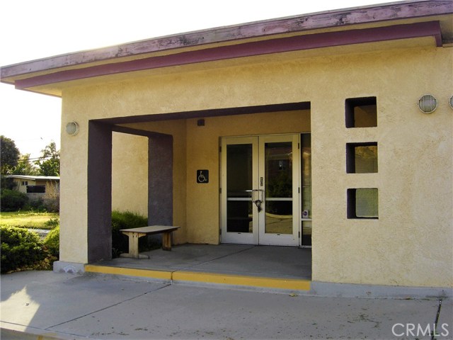8th, 92411, ,Commercial,For Sale,8th,EV20129321