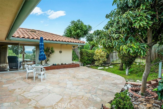 601 Via Paro, Palos Verdes Estates, California 90274, 4 Bedrooms Bedrooms, ,1 BathroomBathrooms,Residential,Sold,Via Paro,PV18052631