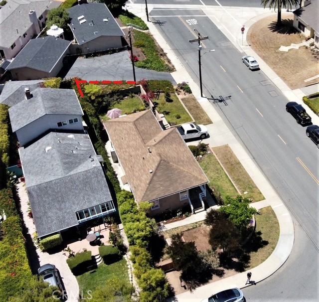 Property line matches up with red dotted line.