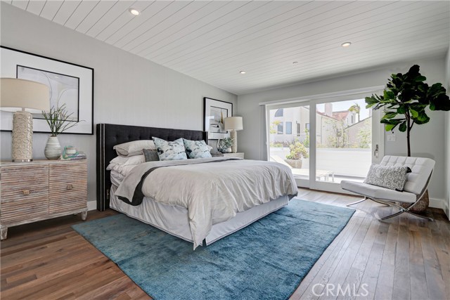 524 14th Street, Manhattan Beach, California 90266, 4 Bedrooms Bedrooms, ,3 BathroomsBathrooms,Residential,Sold,14th,SB19119459