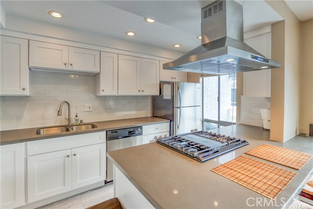 1911 Rockefeller Lane, Redondo Beach, California 90278, 2 Bedrooms Bedrooms, ,1 BathroomBathrooms,Residential,Sold,Rockefeller,SB20151257 1911 Rockefeller Lane, Redondo Beach, California 90278, 2 Bedrooms Bedrooms, ,1 BathroomBathrooms,Residential,Sold,Rockefeller,SB20151257