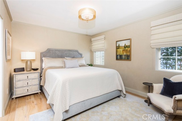 505 17th Street, Manhattan Beach, California 90266, 2 Bedrooms Bedrooms, ,2 BathroomsBathrooms,Residential,Sold,17th,SB19222936